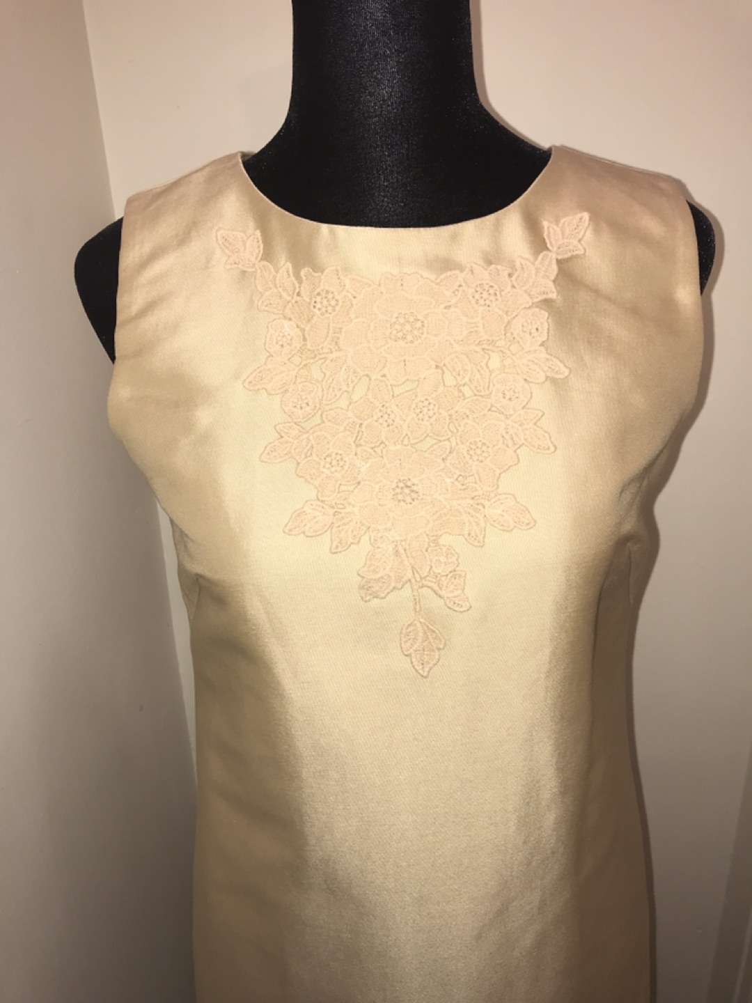 Zarina gold dress with lace embellishment, 42 - photo 4