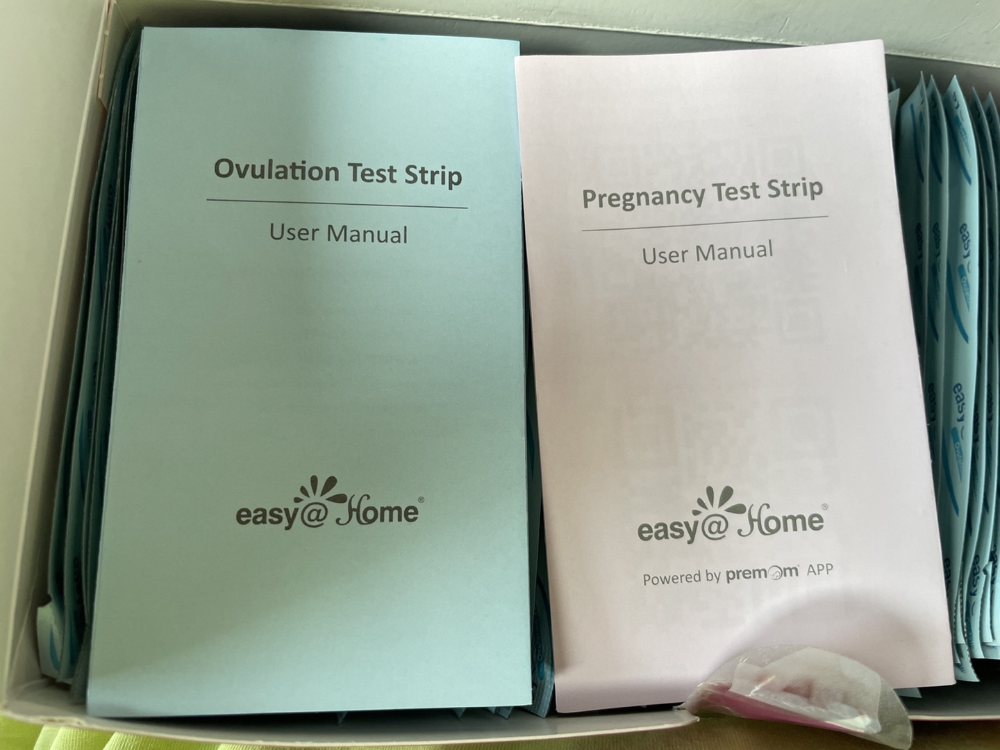 Ovulation test strips  - photo 3