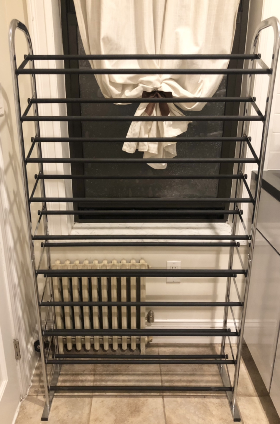 Shoe rack/ shoes organizer 