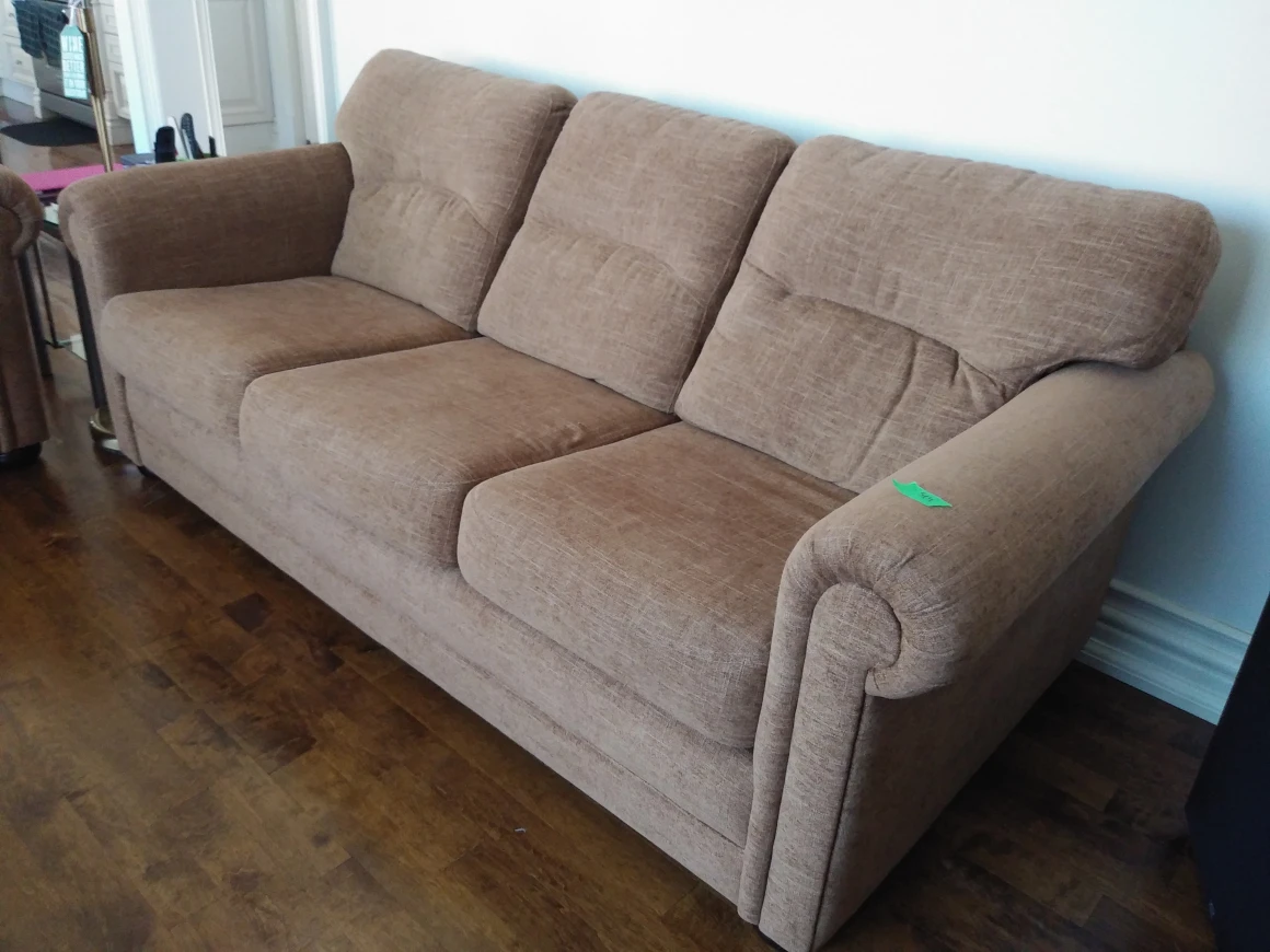 Comfy Brown Sofa + Free Delivery - photo 2