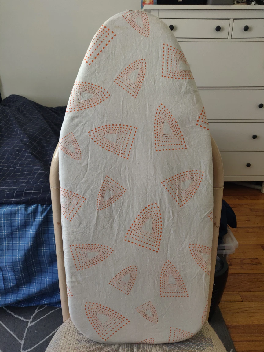 Mini ironing board
