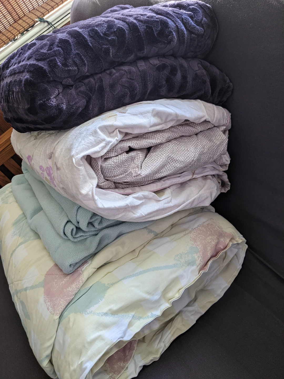 Combo: 2 sets Twin bedding, Blanket insert - photo 2