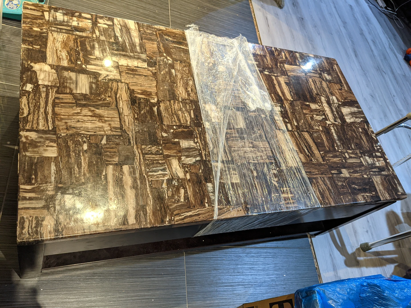 coffee table moving sale - photo 5