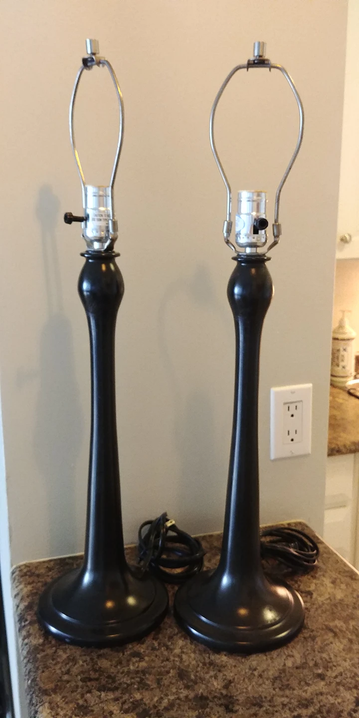 2 black lamp bases thumbnail