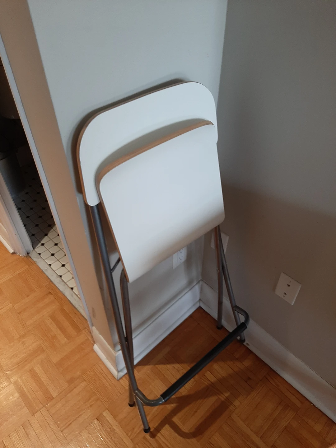 ikea table and chairs - photo 2
