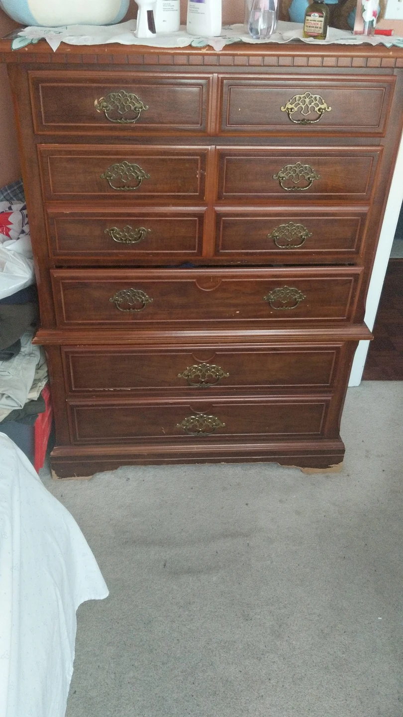 free dresser and mirror with stand