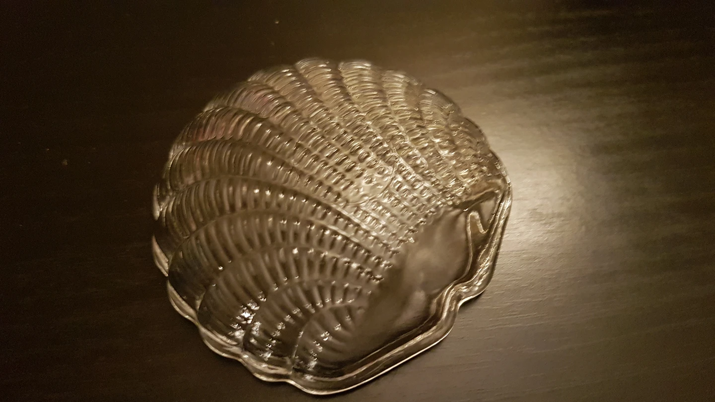 Glass Shell Jewelry Box / Trinket Box image indicator(3)