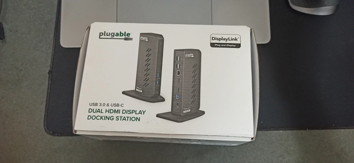 Plugable USB 3.0 and USB-C Laptop Docking Station
