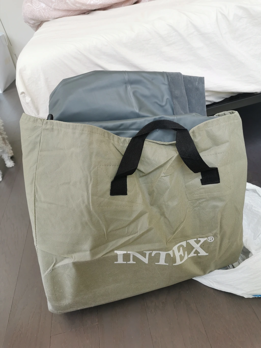 intex airbed - photo 2