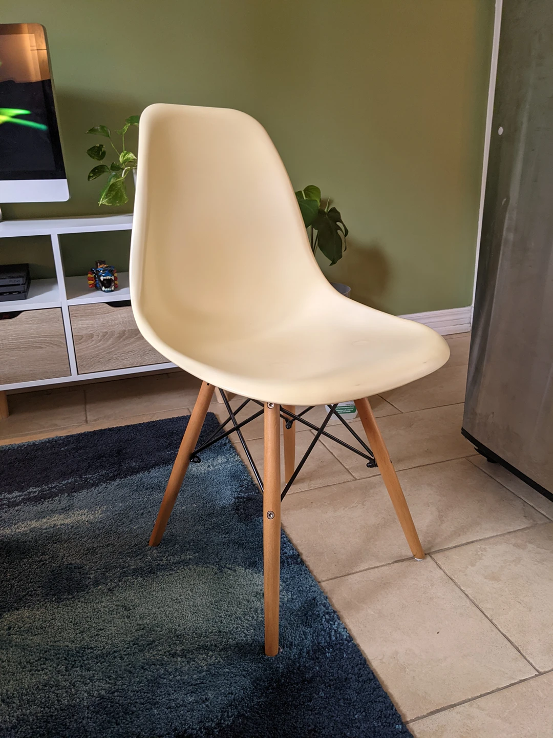 Eames Style Eiffel Chair thumbnail