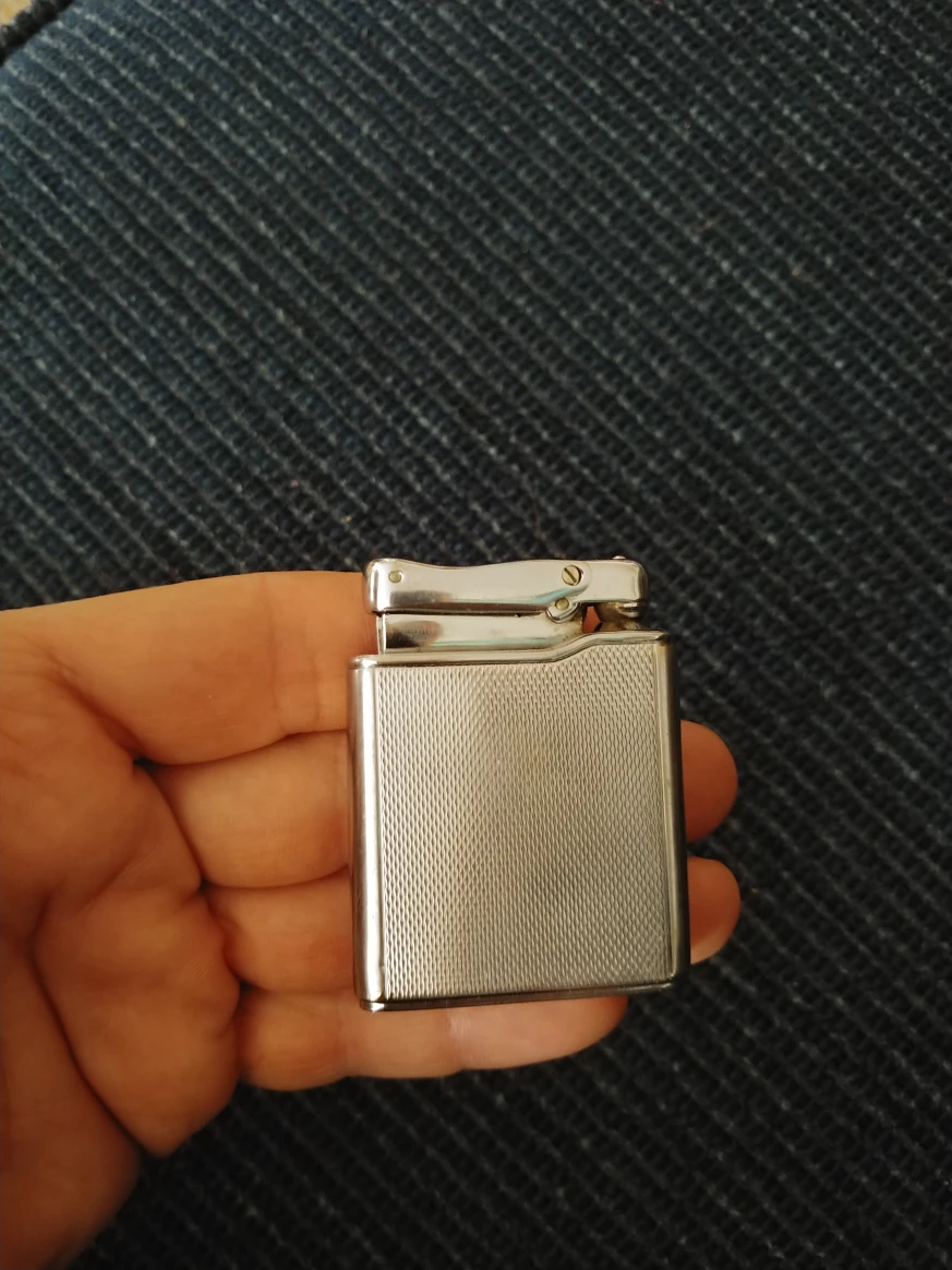 Colibri Silver Tone Lighter Made in France Plus 5 Ronson Flints - photo 3