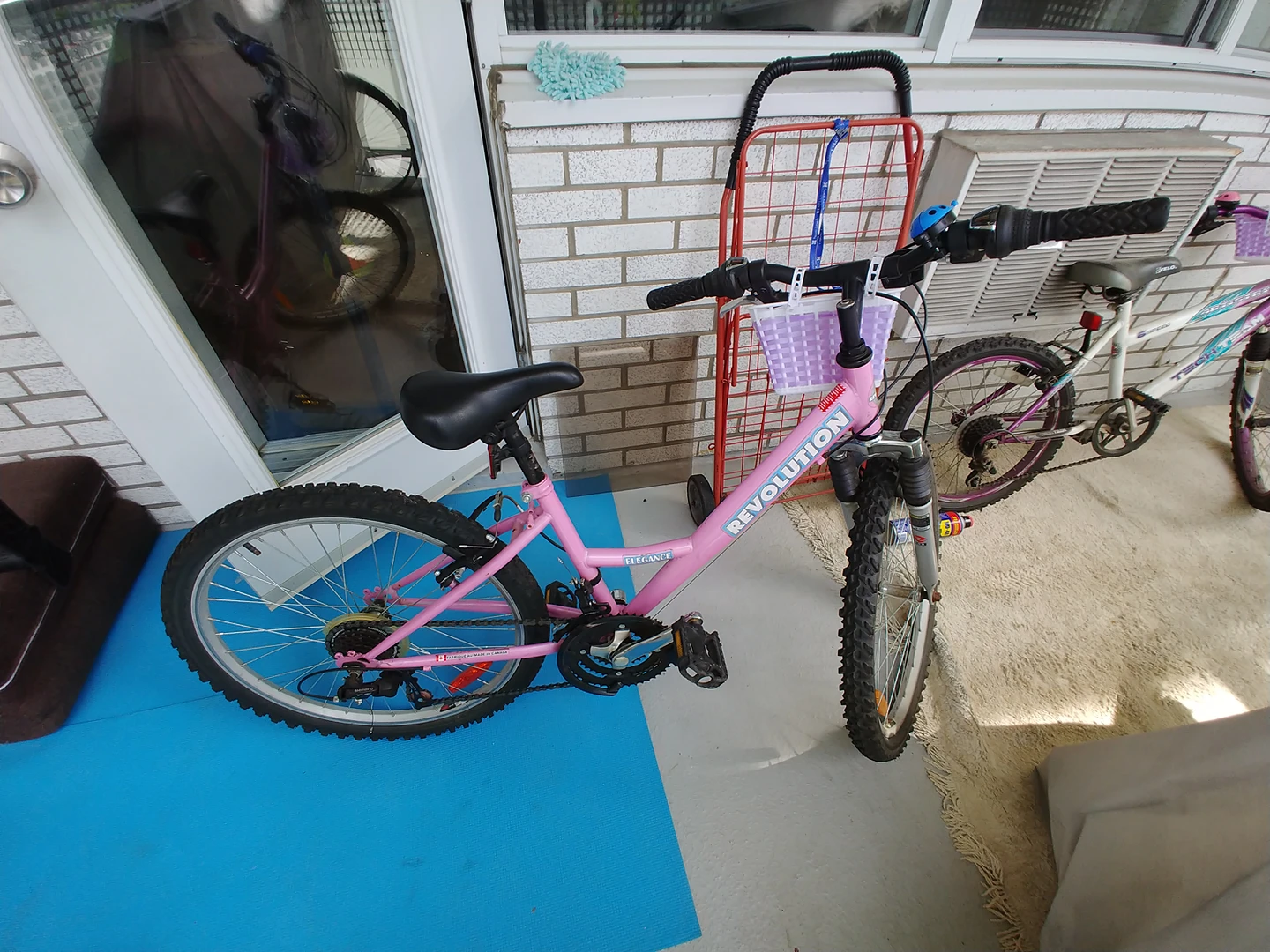 Mountainbike Wheel 24 Pink 18 Speed - photo 2