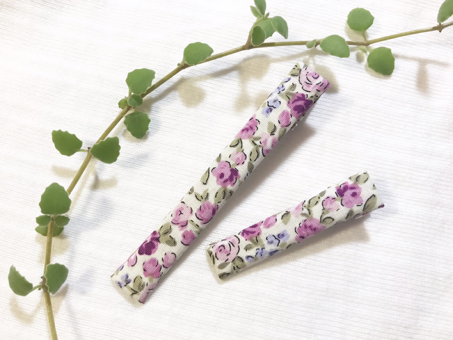Handmade Fabric Hair clips - Mommy & Me Set thumbnail