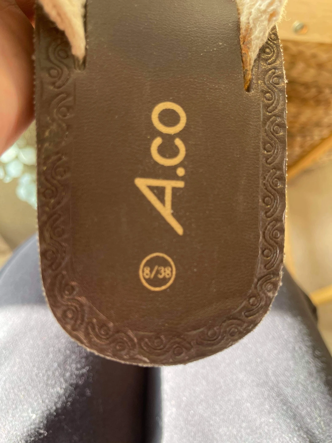 😎Trendy crochet SLIDES, size 7 image indicator(4)