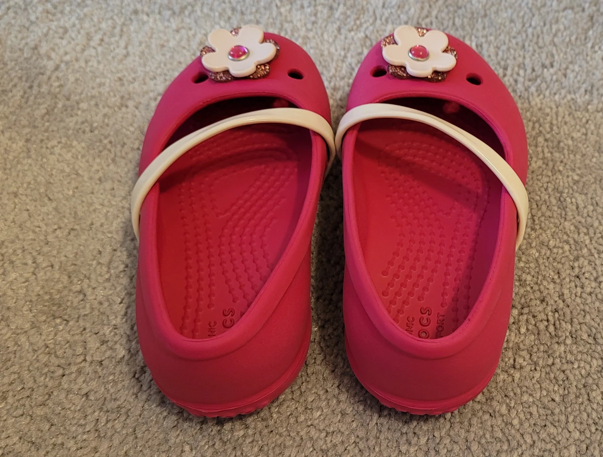 Crocs flats for toddler girls - photo 3