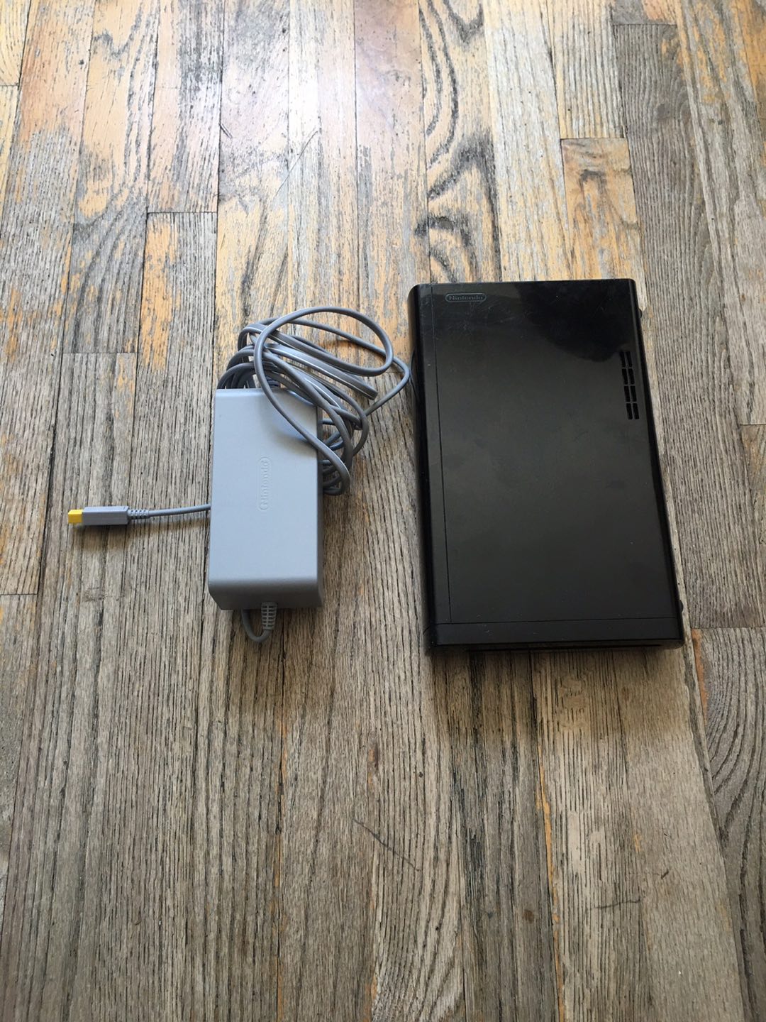 Wii U console 32gb with power cord 