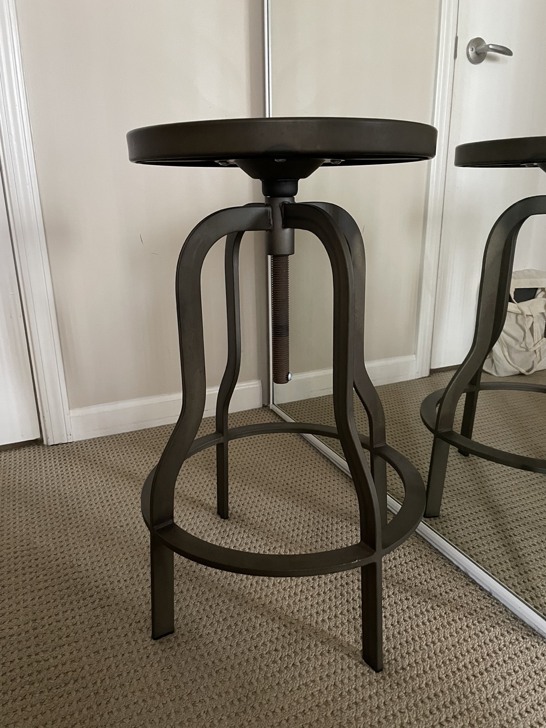 Iron stool-structube - photo 2