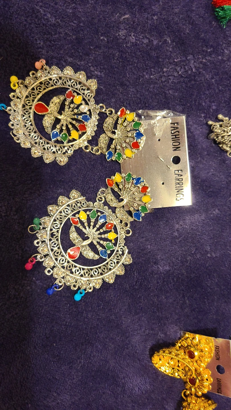 Earrings & Bangles - photo 3
