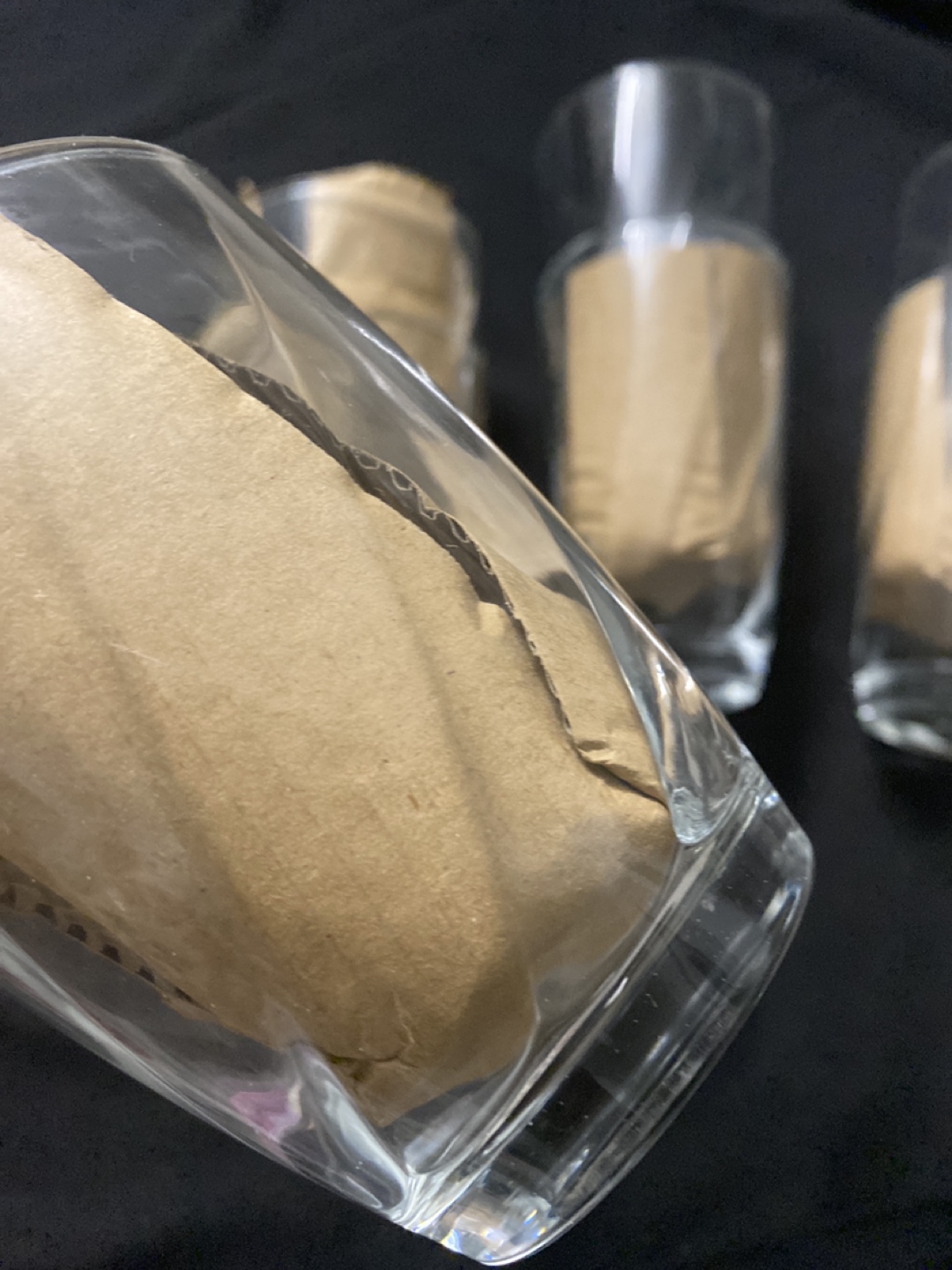 Glass (NEW)  image indicator(2)