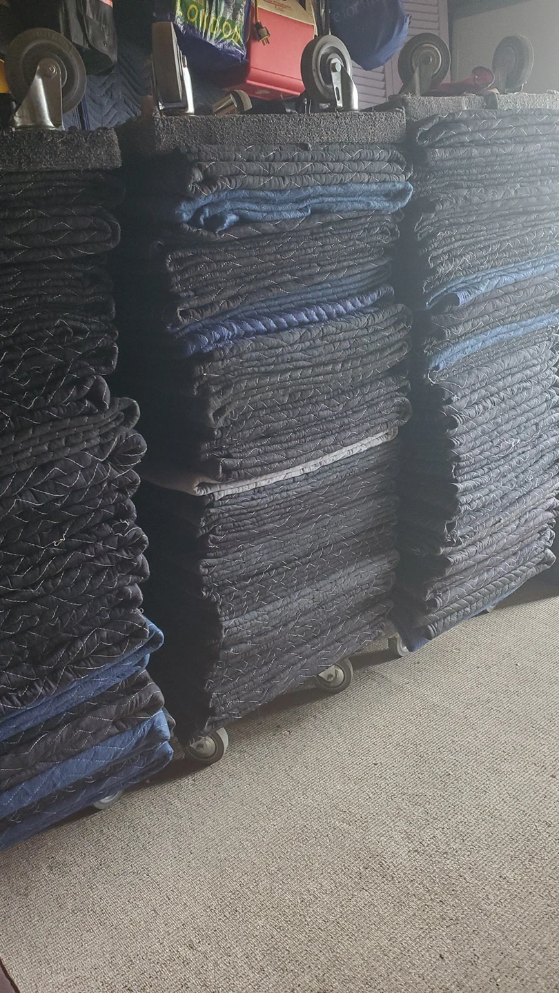 moving pads and dollies..one stack left only thumbnail