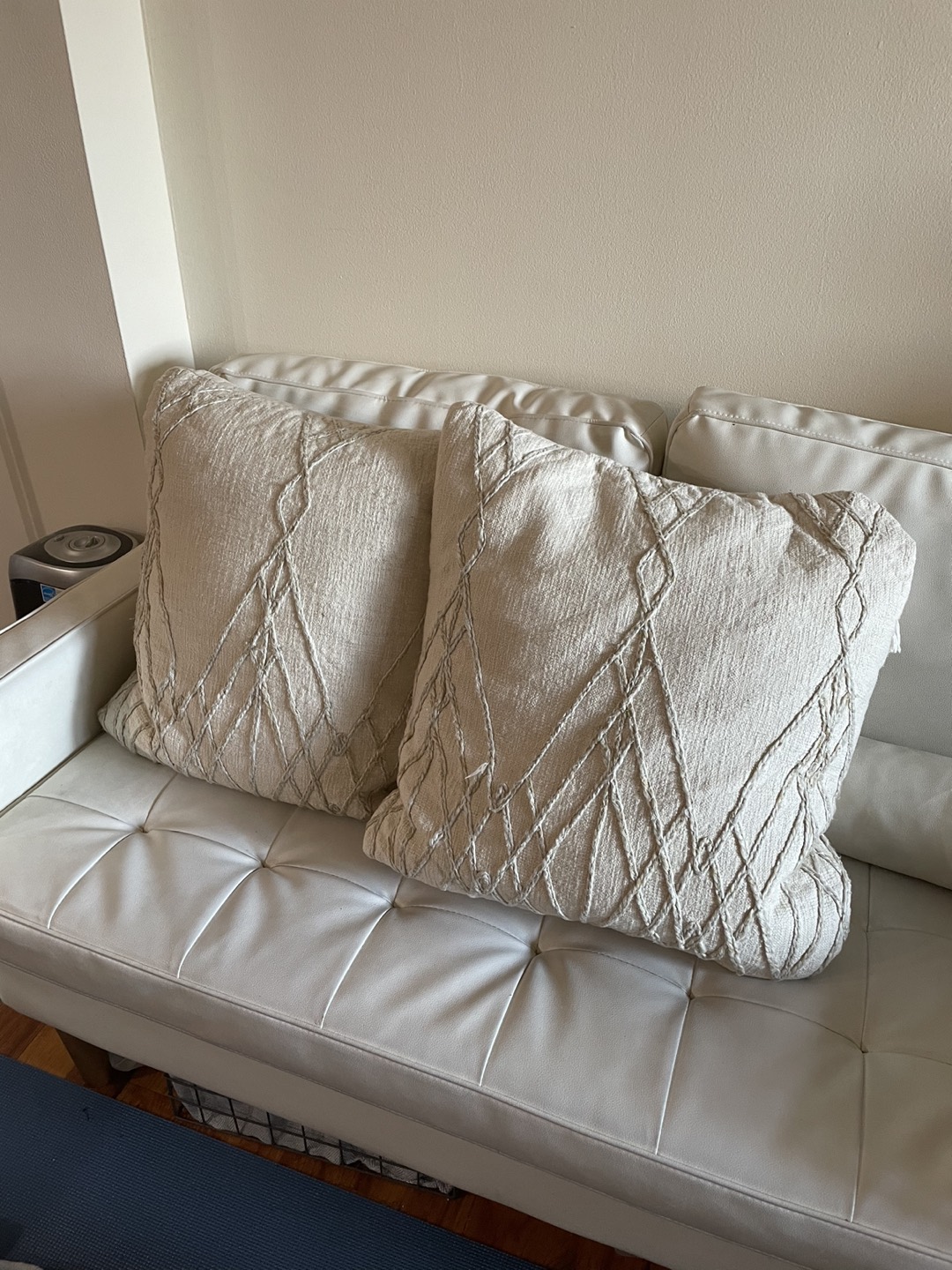 Oversized cushion - photo 3