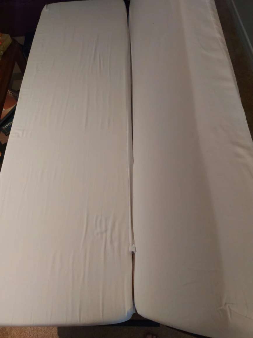 Sofa Bed - futon almost new! Best price ever. - photo 5