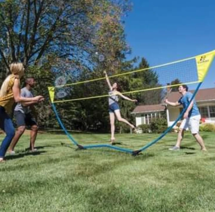 Badminton Set with Carry Bag, new.