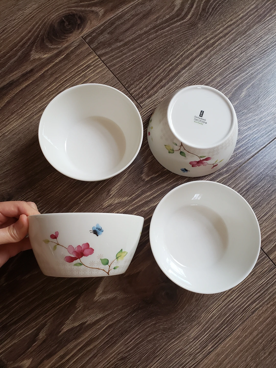 Set of floral bowls x 6 thumbnail