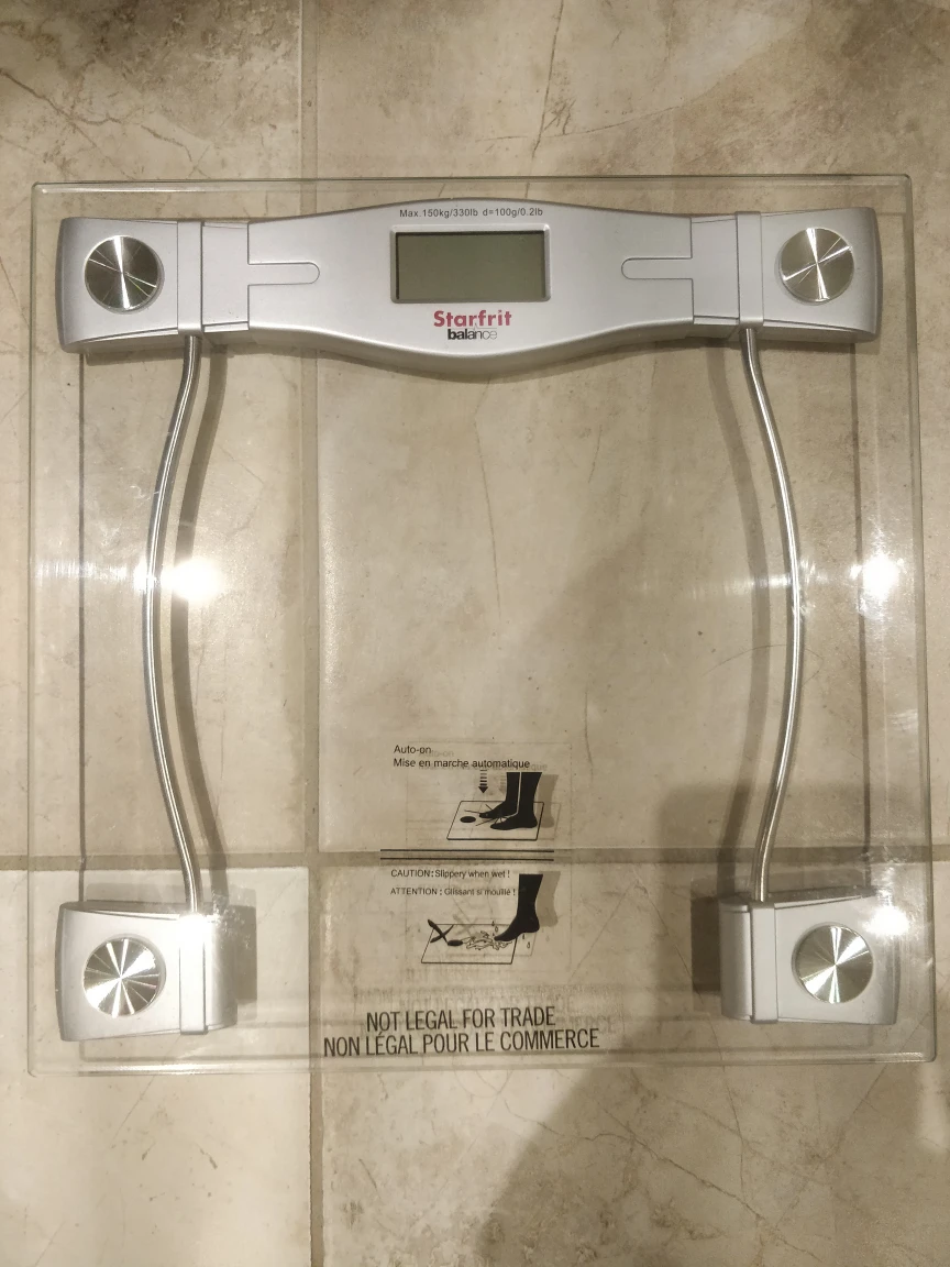 Starfrit Glass Electronic Bathroom Scale - photo 2