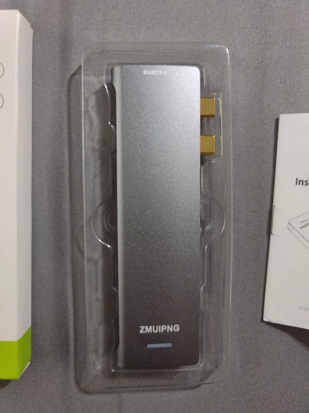 Zmuipng Multi-function USB-C (TB3) Hub 7in2 for Macbook Pro image indicator(4)