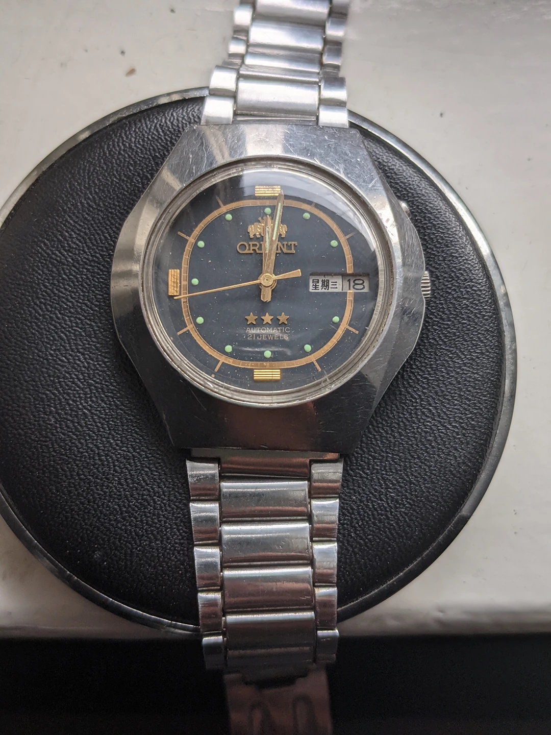 Vintage Orient 3 Star automatic watch. Decent, working condition
