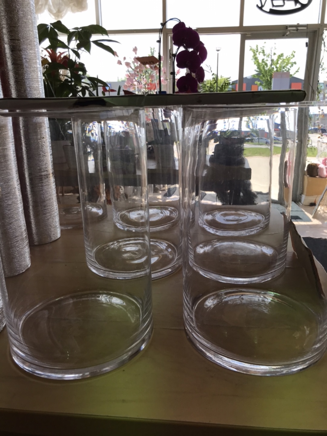 Glass vase