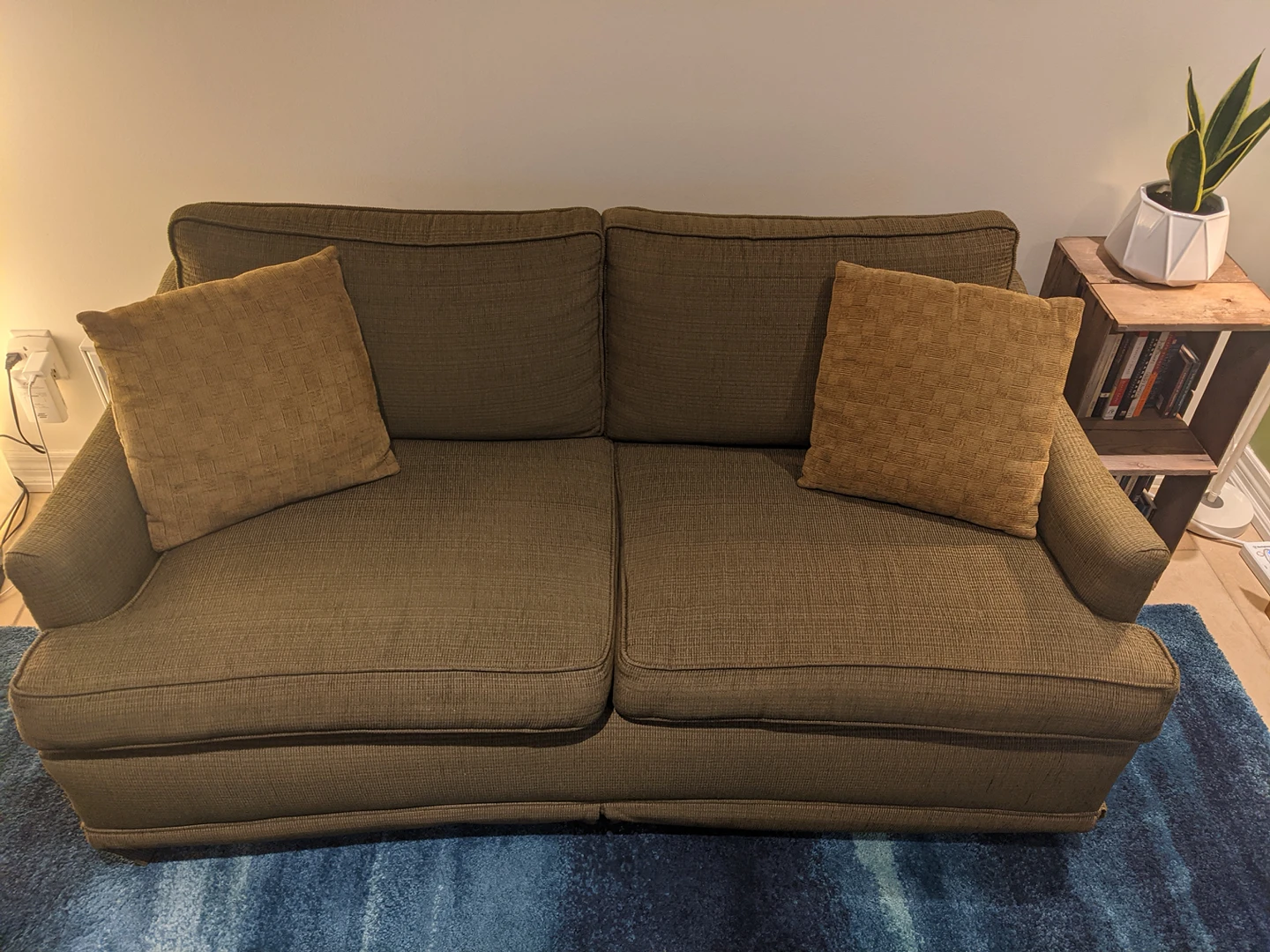 Barrymore Couch With Custom Green Upholstery - photo 3