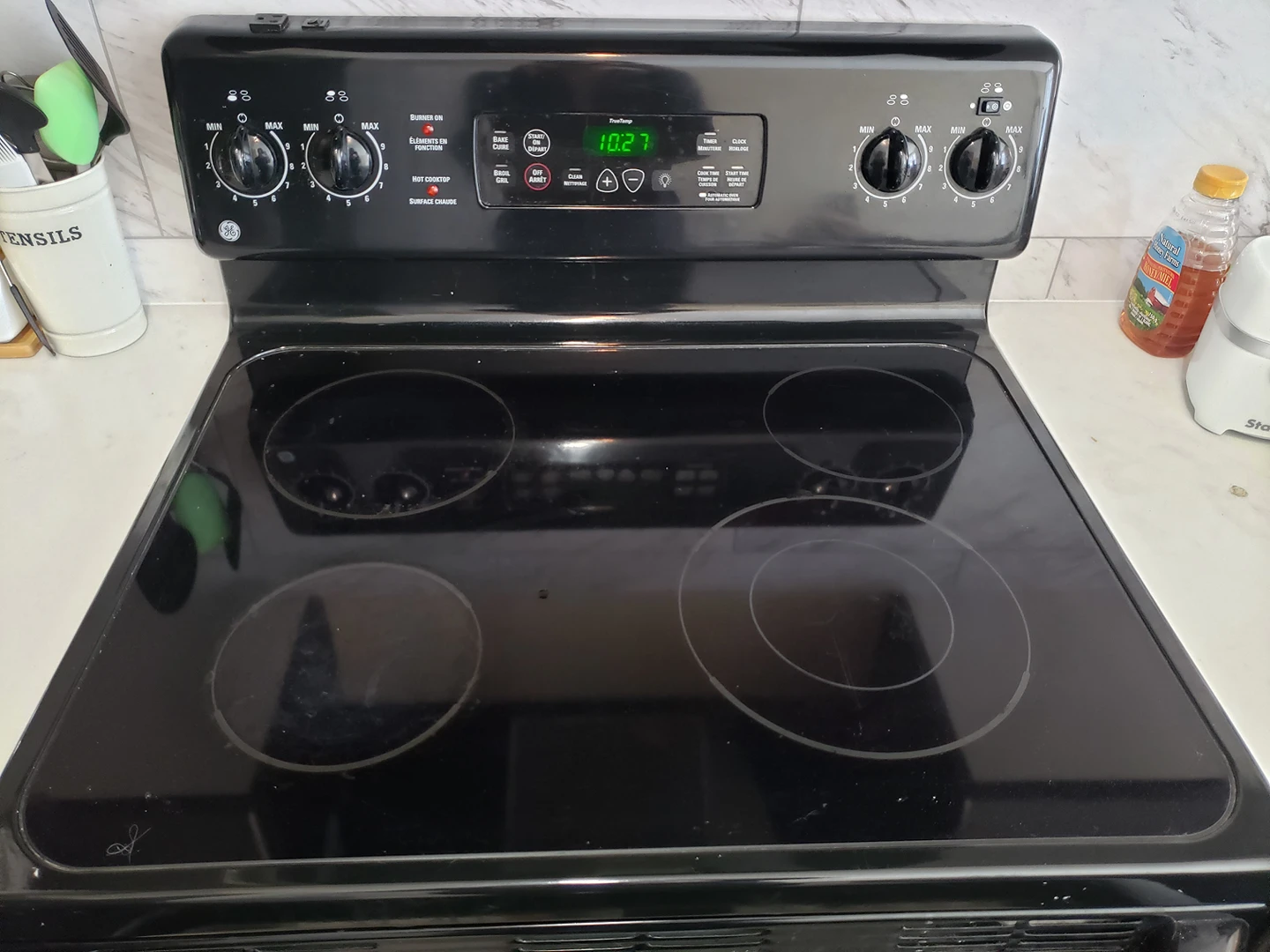 30" Wide Electric Range - photo 2