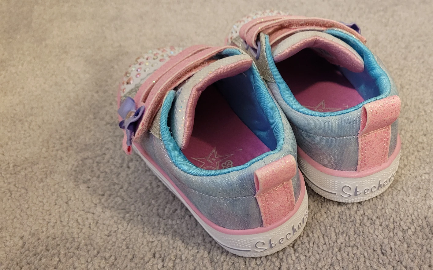 Skechers light-up sneakers - size 9 - photo 3
