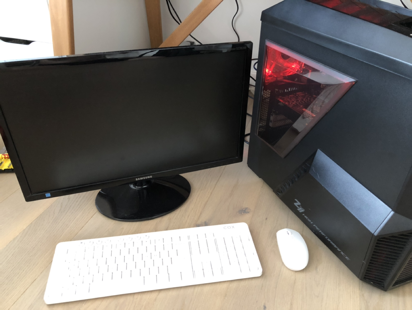 Desktop Computer, led monitor, wireless keyboard mouse set - photo 2