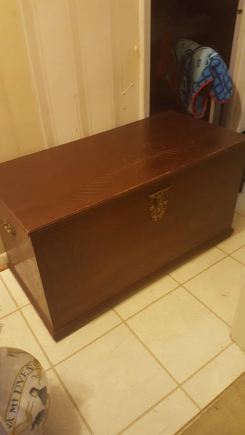 solid chest thumbnail
