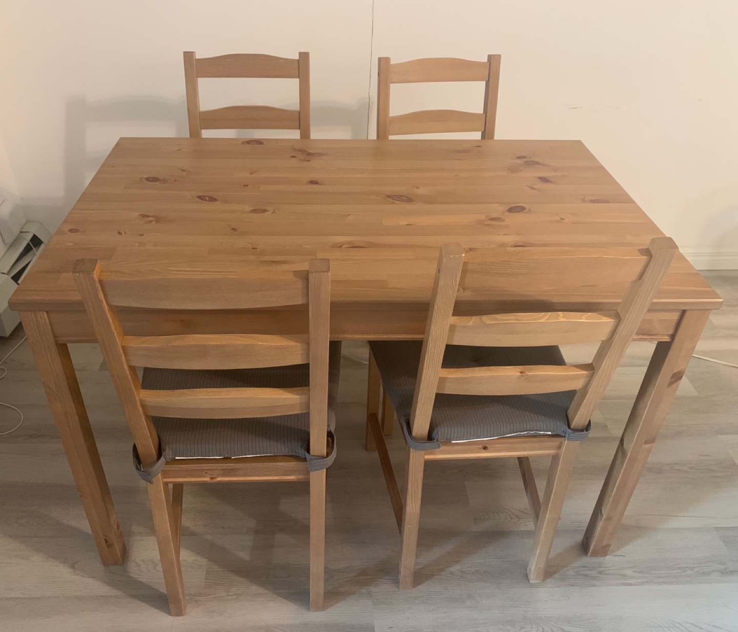 [IKEA] Dining Table Set - photo 2