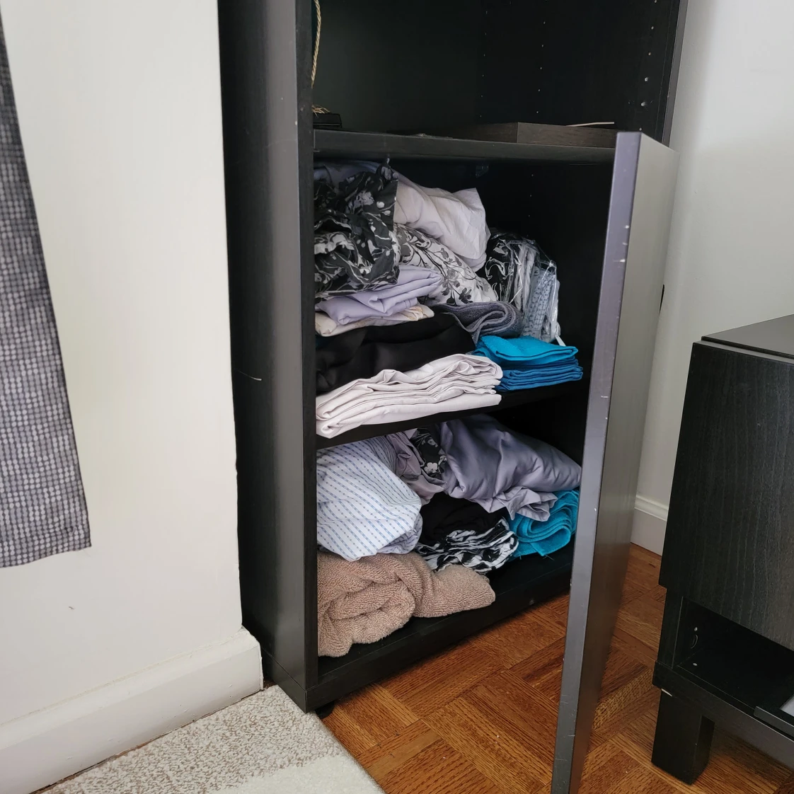 IKEA Besta storage cabinet - photo 3