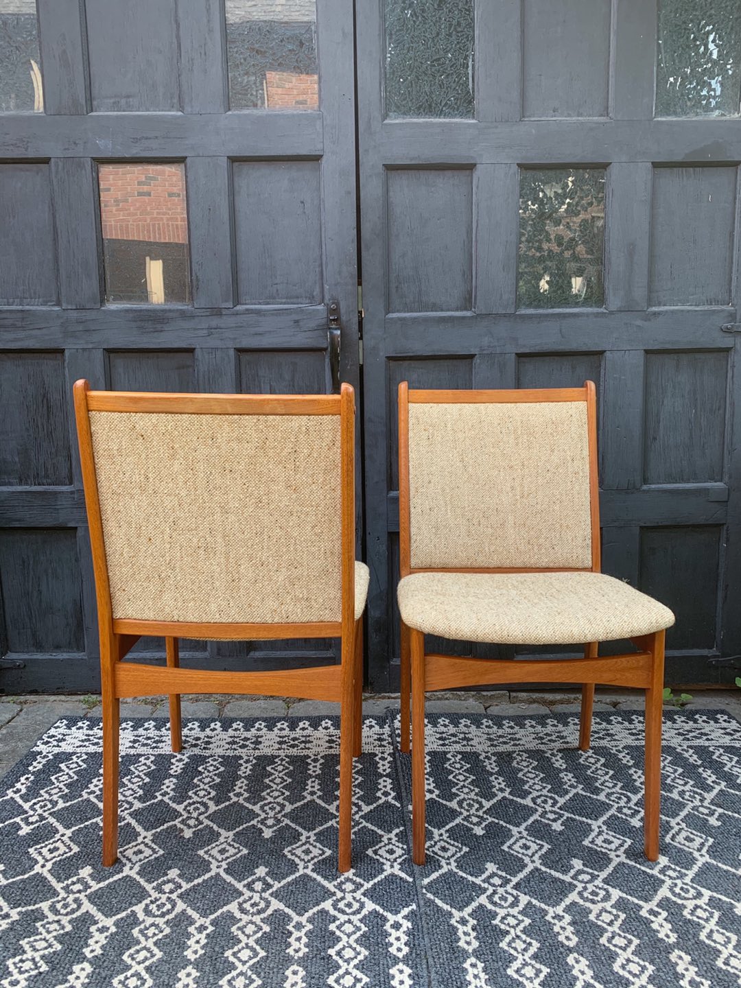 MCM Solid Teak Dinning Chairs  - photo 2
