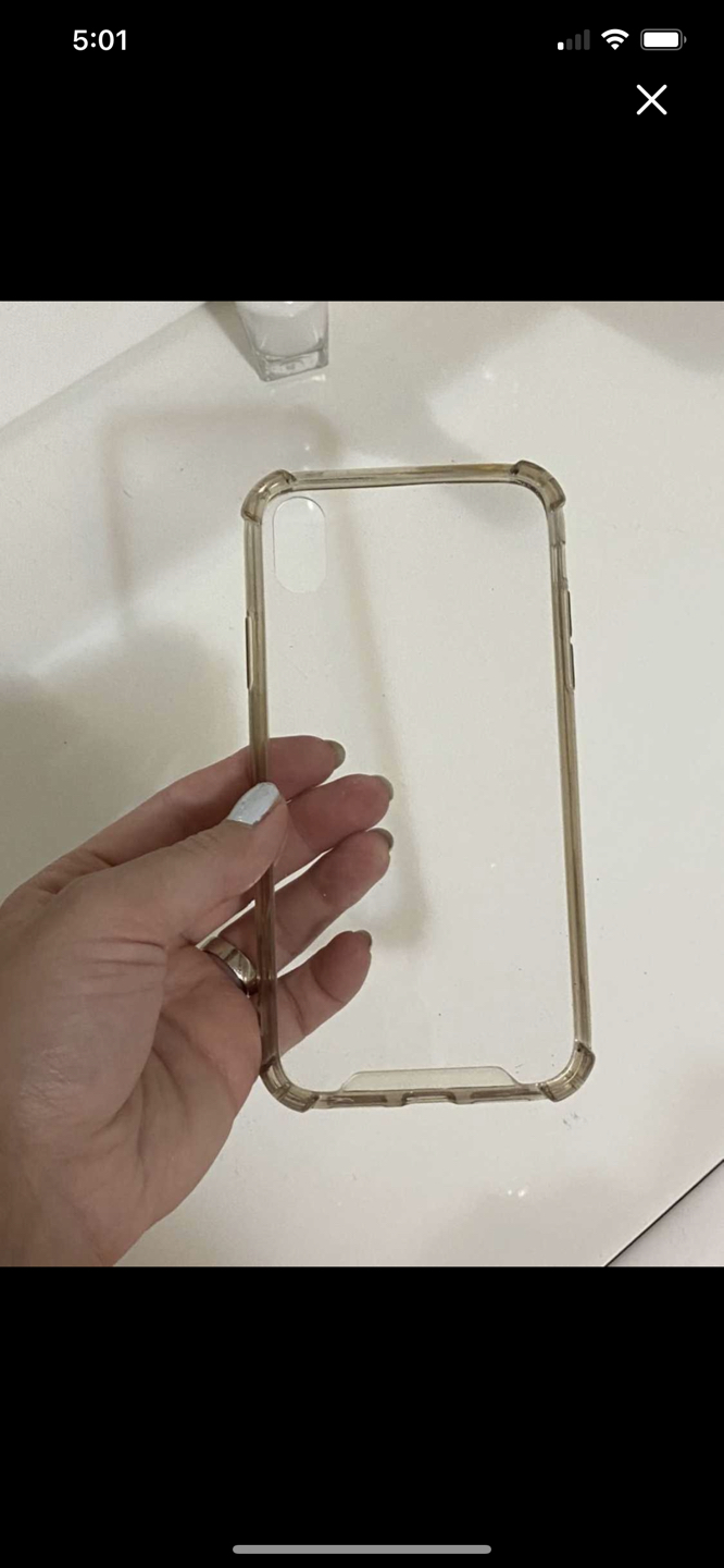 Clear iPhone XR phone case