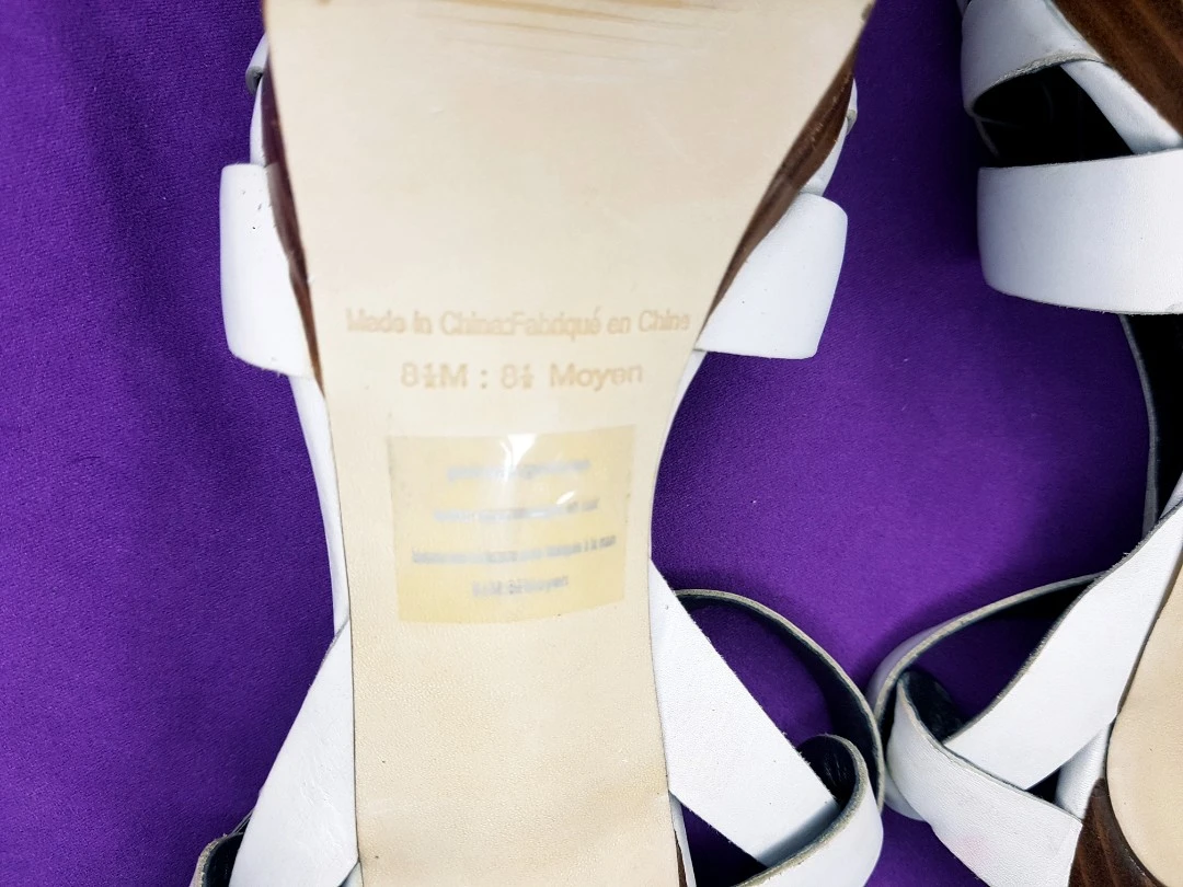 GUESS White leather heeled sandals platform - photo 5
