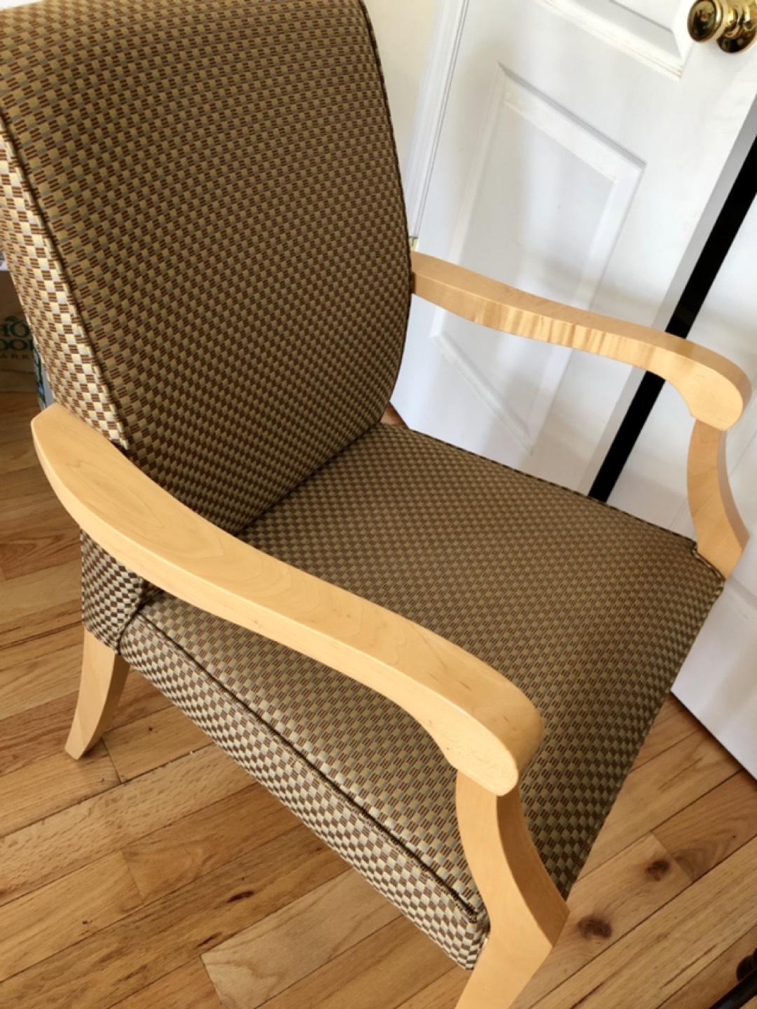 Krug Cadence Guest Chair