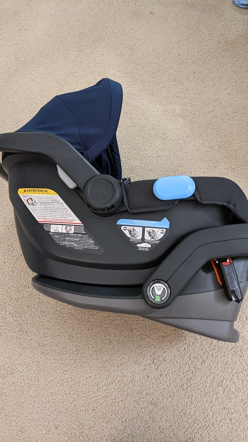 Uppababy car seat and base - photo 2