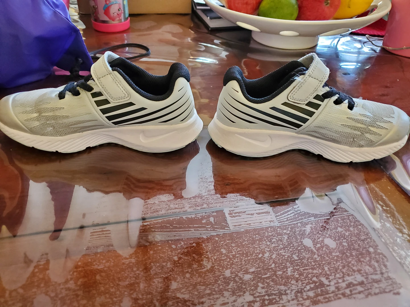 Boys Nike Shoes Us Size 11C - photo 4