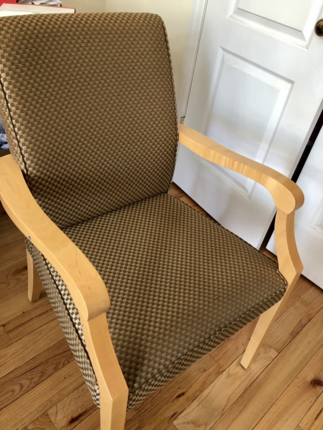 Krug Cadence Guest Chair - photo 2
