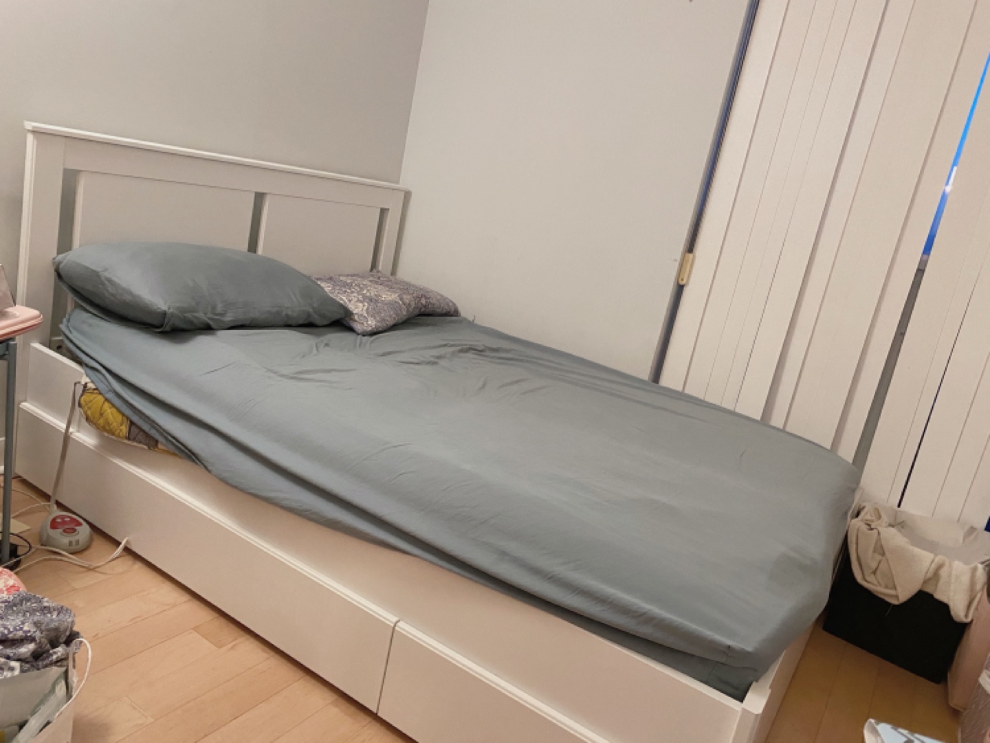 Double size Bed with 4 Drawer  thumbnail