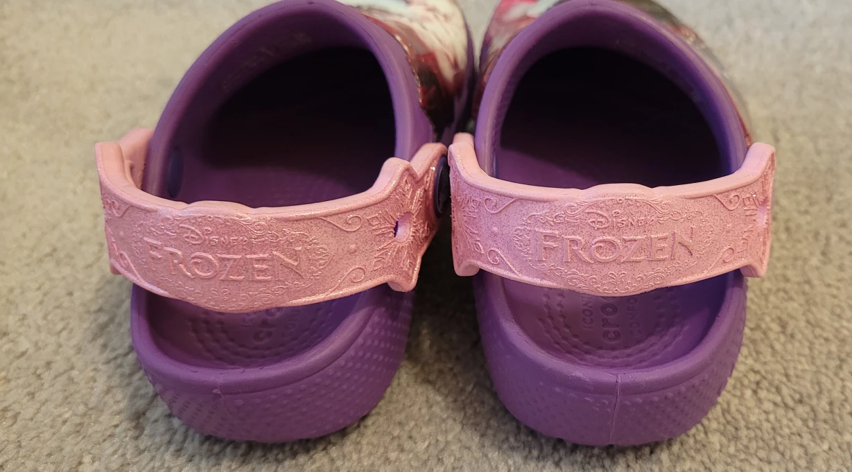 Crocs clogs for toddler girls - photo 4