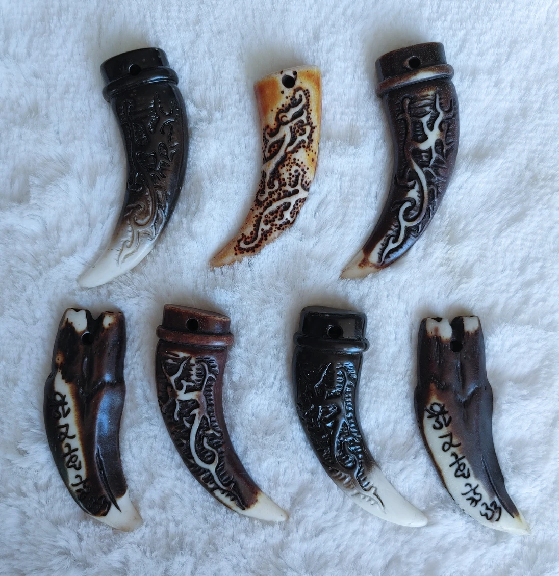 Large Carved Claw Horn Pendants Jewelry Crafts Lot - photo 2