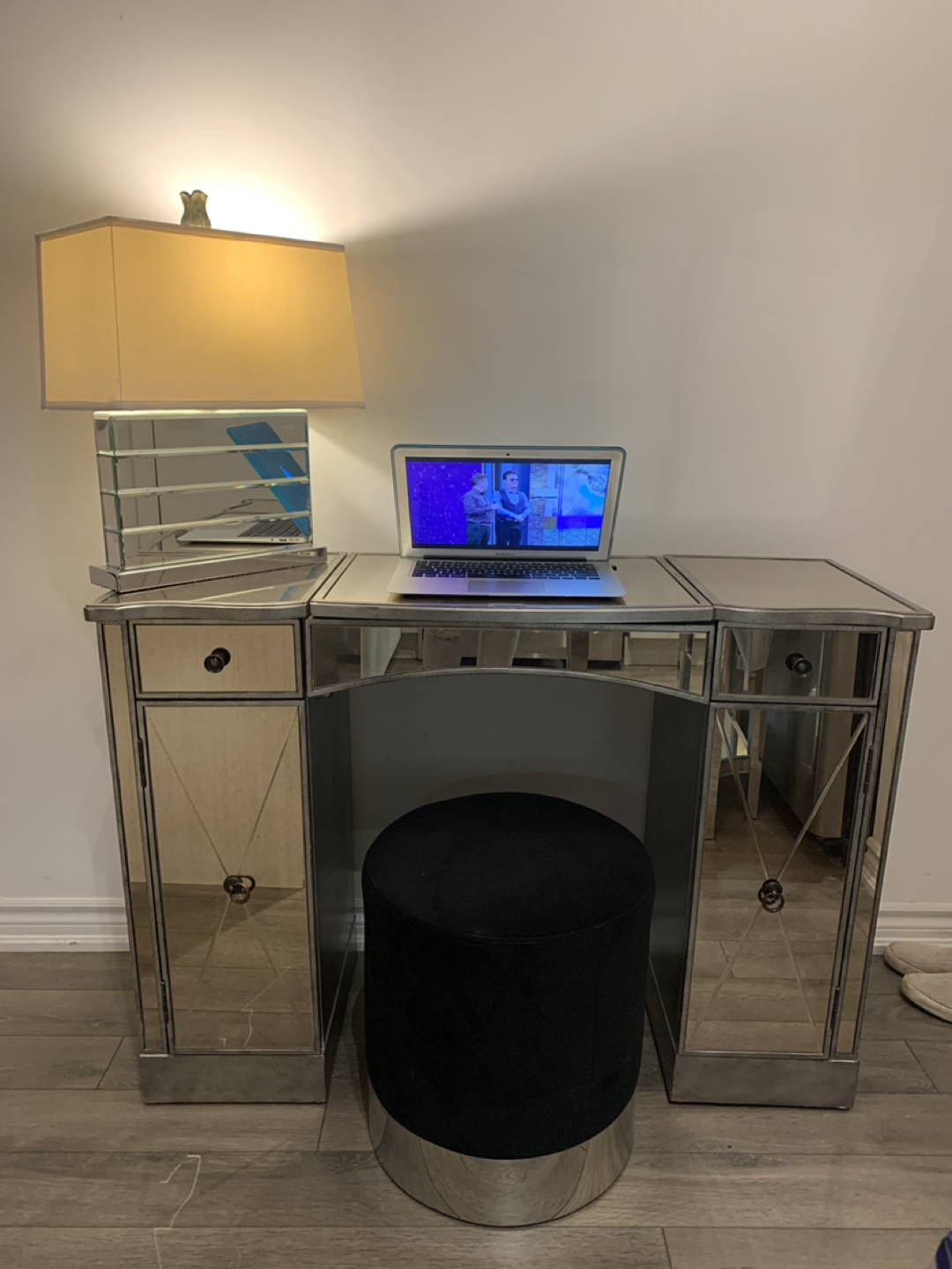 mirrored desk/vanity
